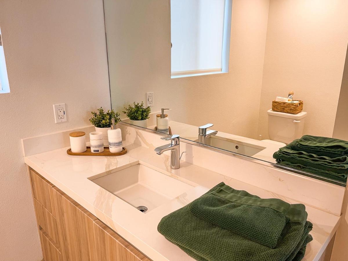 2Bdr & Parking 5-10Min To Santa Monica Pier Apartment Los Angeles Bagian luar foto
